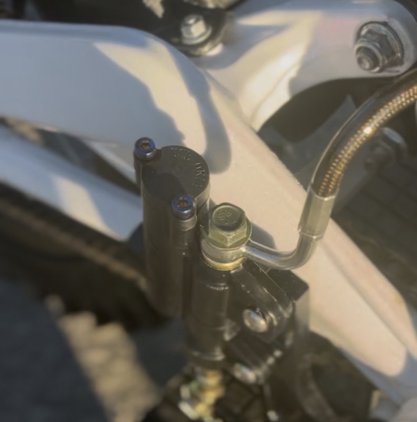 Footbrake Resivor Titanium