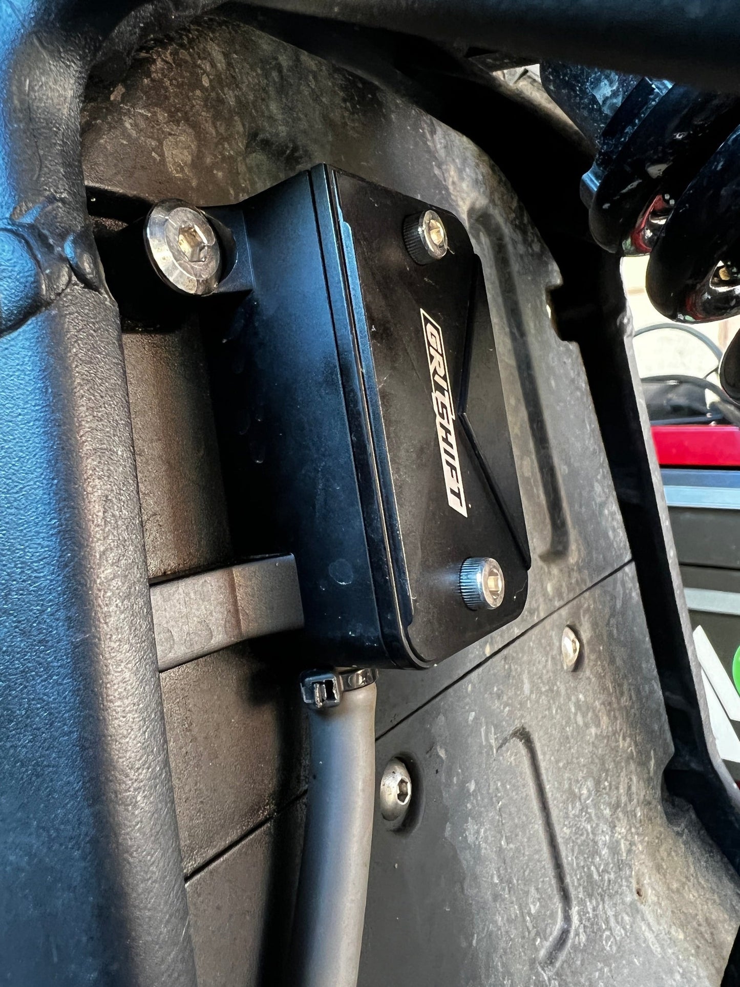 GritShift Talaria Gear Box Breather Kit W/Fluid Reservoir